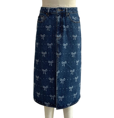 All Over Bow Print Long Denim Skirt Untuk Desain Yang Mainan Dan Feminine
