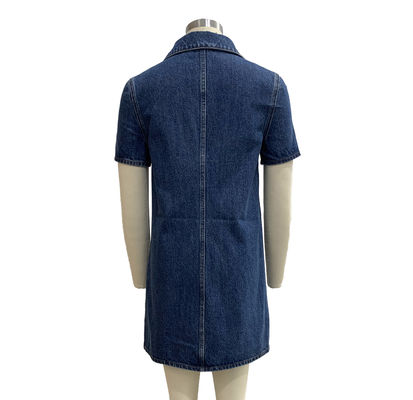 Kerah Lapel dan Gaun Denim Lengan Singkat Untuk Gaya Yang Laris Namun Rasional