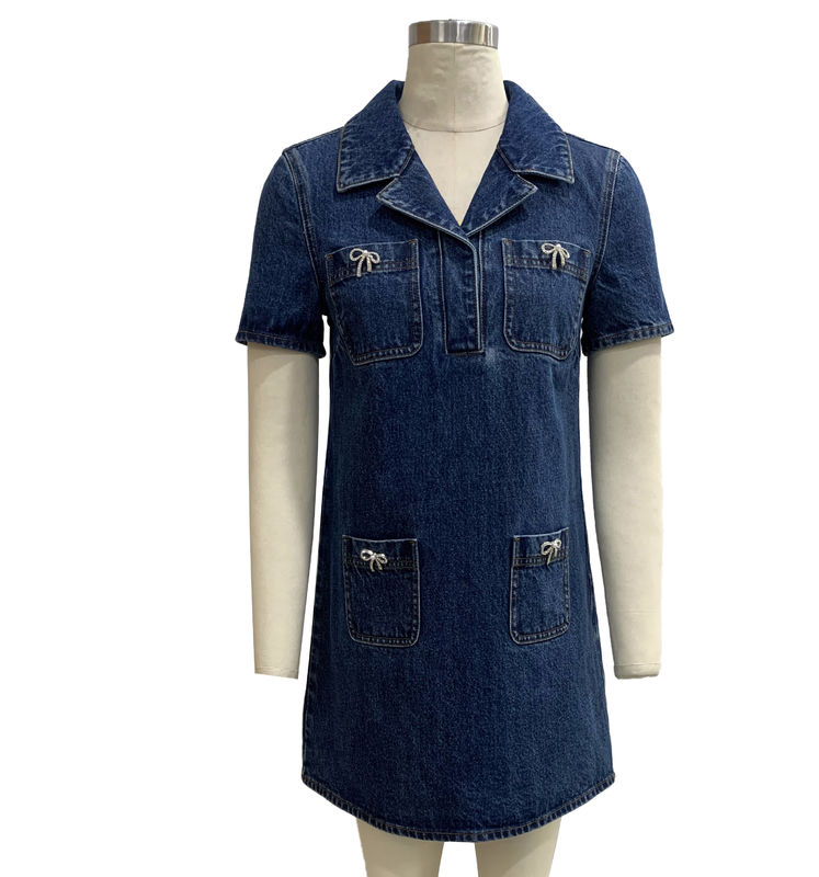 Kerah Lapel dan Gaun Denim Lengan Singkat Untuk Gaya Yang Laris Namun Rasional